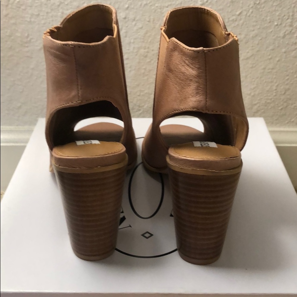 Steve Madden peep toe heels - Picture 4 of 8
